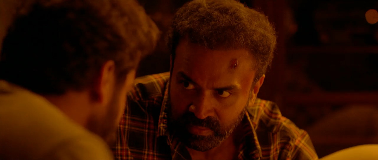 Nalla Nilavulla Rathri 2023 WebRip [Hindi + Malayalam] 480p 720p ESub Screenshot