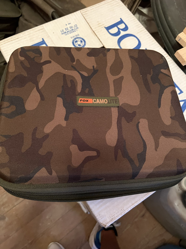 C38EBAE9-C4C8-4EA8-9D6B-5938FDD2E06B