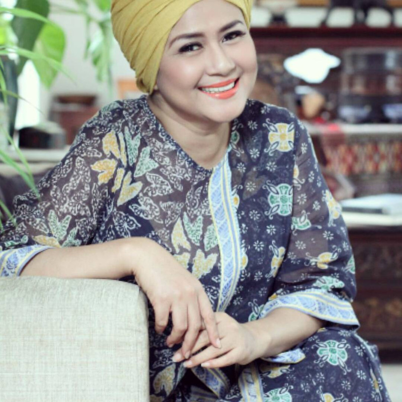 Ria Irawan