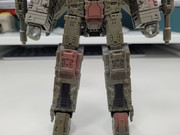 Netflix-Decepticon-Sparkless-Seeker-7