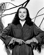 Deanna-Durbin-mb21
