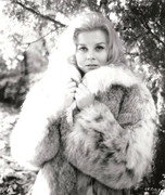 Ann-Margret-me13
