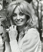 suzy-kendall-b08