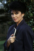 Caroline-Munro-c69
