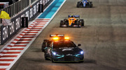 [Imagen: Lewis-Hamilton-Mercedes-Formel-1-GP-Abu-...859152.jpg]