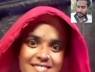 Local Indian hottie using a cucumber for masturbation