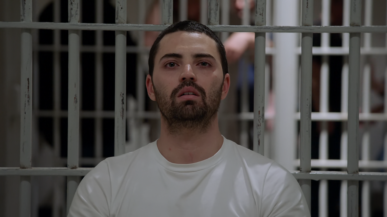 Chicago.P.D.S12E22.Vows.(2).1080p.10bit.AMZN.WEB-DL.DDP5.1.HEVC-Vyndros.mkv_snapshot_02.16_[2025.05.