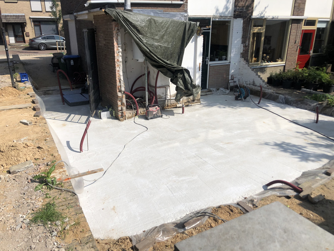 9B7F6727-8F96-42C9-99BB-362C2844CFEC