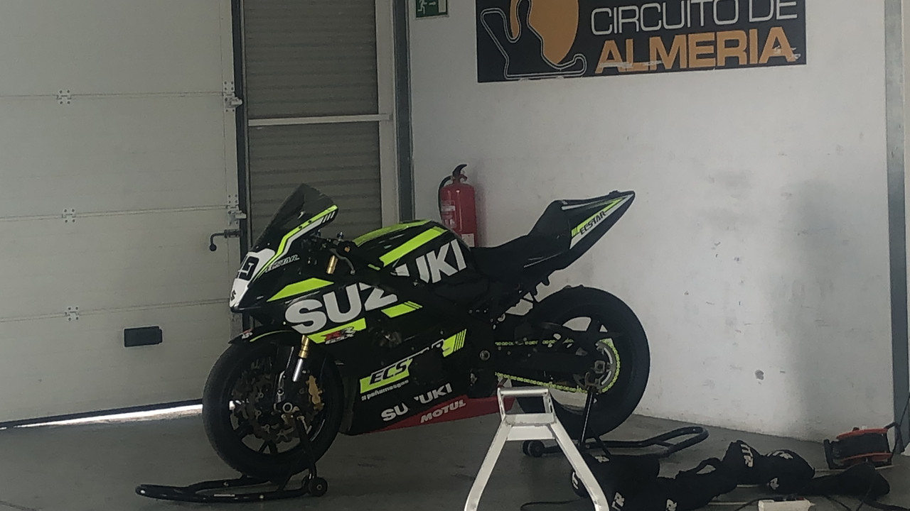 15787479-E68C-40E9-8EF7-9ECADE23DE59