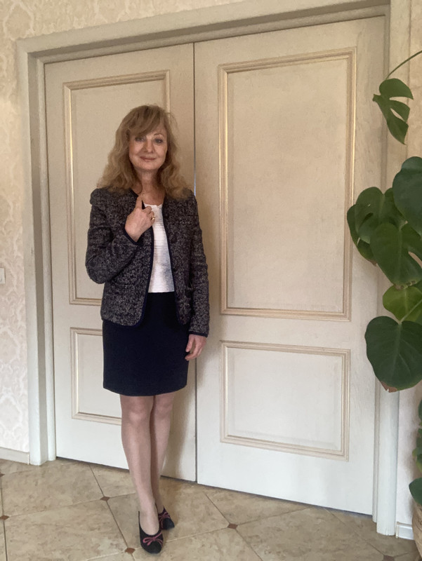 7592F477-228C-49BC-A2E1-161767E23781