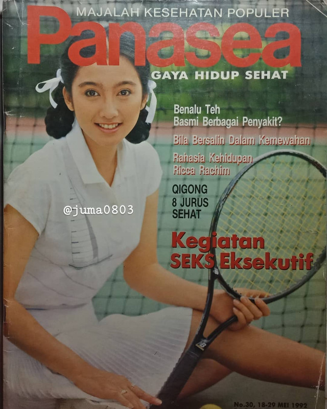 Desy Ratnasari (Instagram @juma0803)