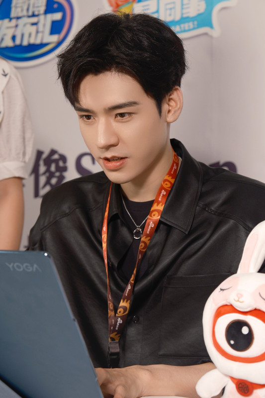 006DurXoly1hgie4wp9k1j323u35sqvb