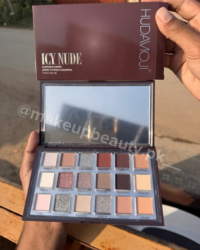 Hudamoji Icy Nude High pigment Eyeshadow Palette.