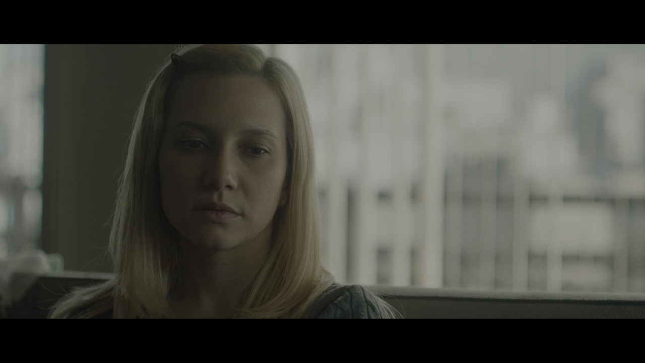 Elize Shadows of a Woman 2026 Trial 5 1 4K HDR10 WEBDL mkv snapshot 00 42 41 792