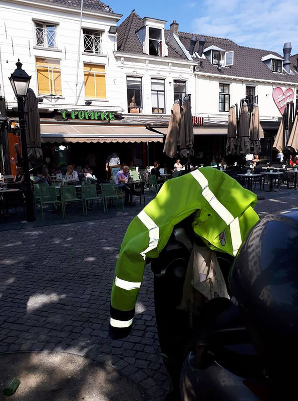 34859930_10204781035401044_4410666606783365120_n