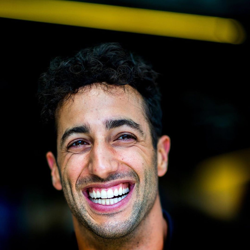 F649A83D-FD58-4239-9A25-C3C8AA879301