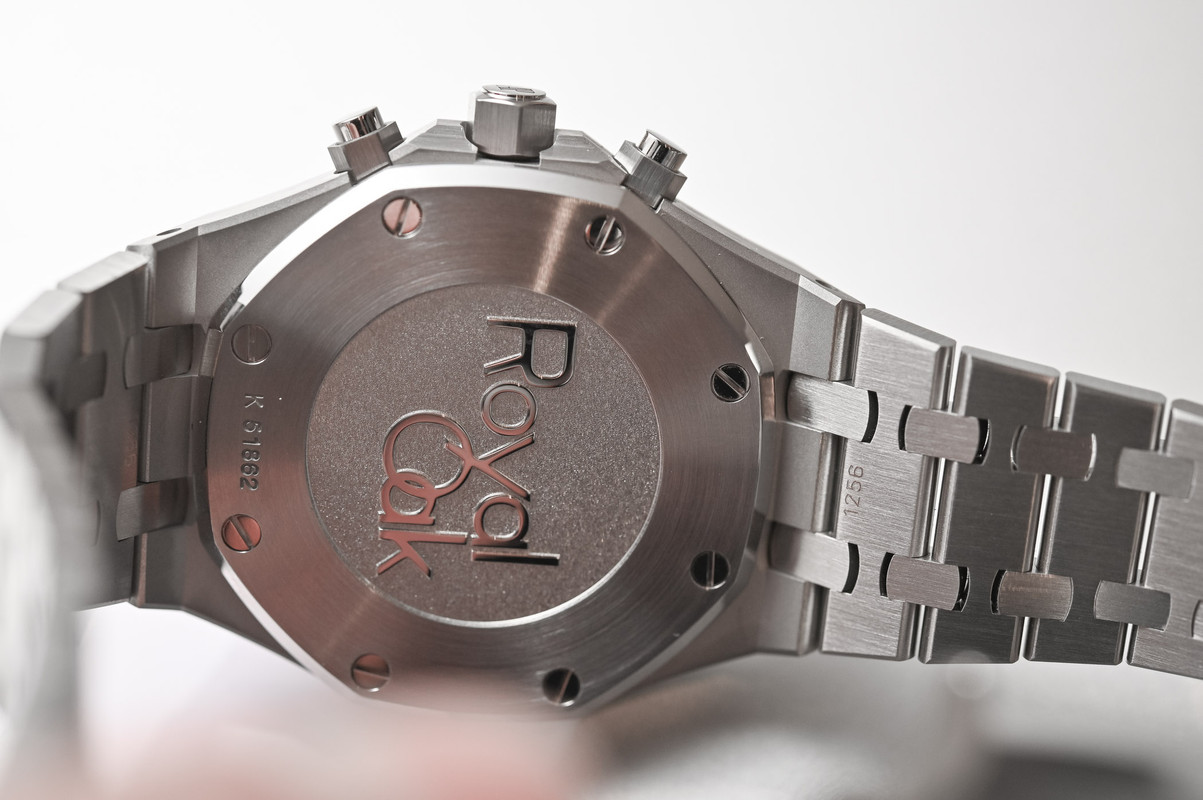 Audemars-Piguet-Royal-Oak-Selfwinding-Chronograph-38mm-ref.-2631