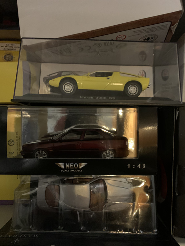 4FEAE304-1BAA-495B-B985-E01D5E1A630F