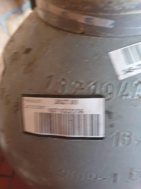 4348CD1A-DBA1-4639-A766-4B1A32172E13