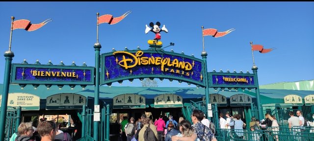 Disneyland en 3 días y París en 1 (Regalo de comunión) - Blogs de Francia - Día 2: Primer día en Disney (1)