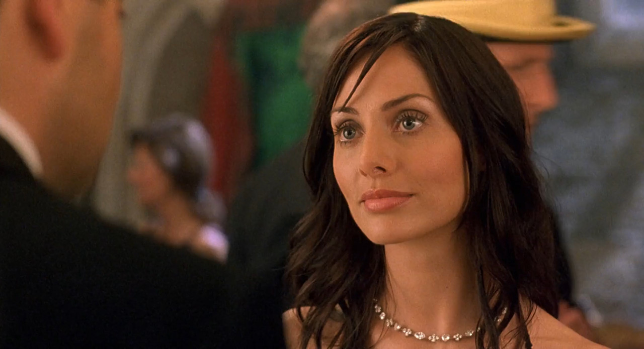Johnny English 2003 BluRay [Hindi + English] 1080p 480p 720p ESub Screenshot