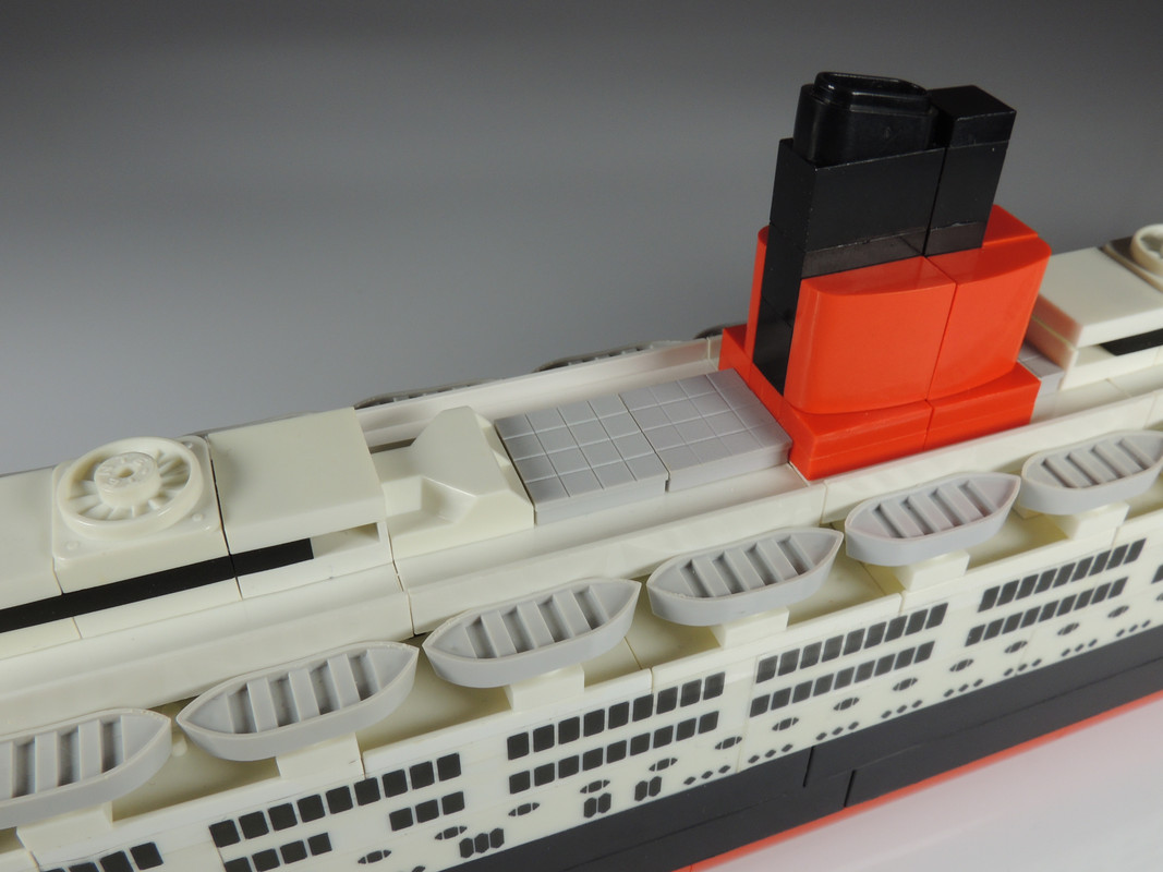 Queen Elizabeth II 021