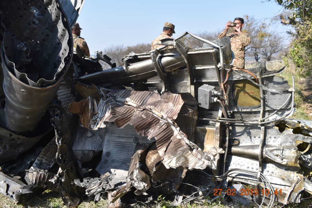 WRECKAGE-of-Indian-Jet-in-Pak-27-2-2019-1.jpg