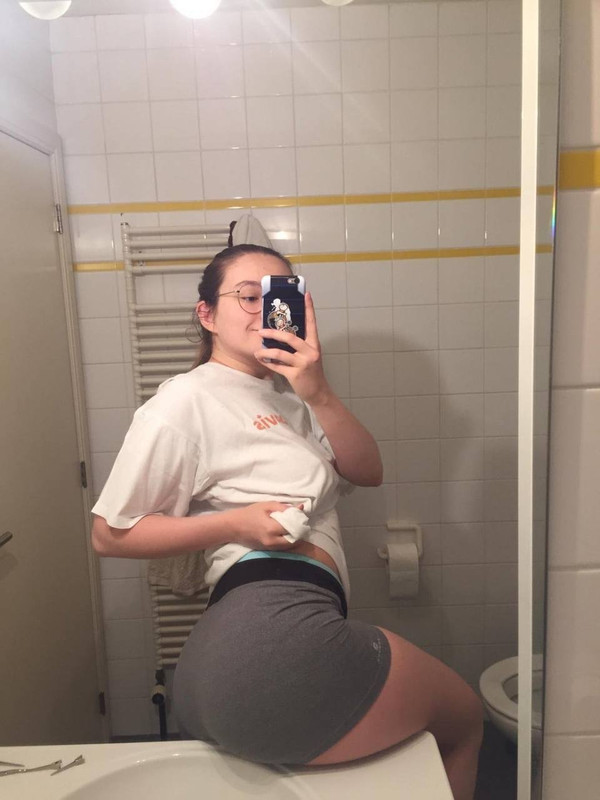 b-Az-Jvyr3.jpg