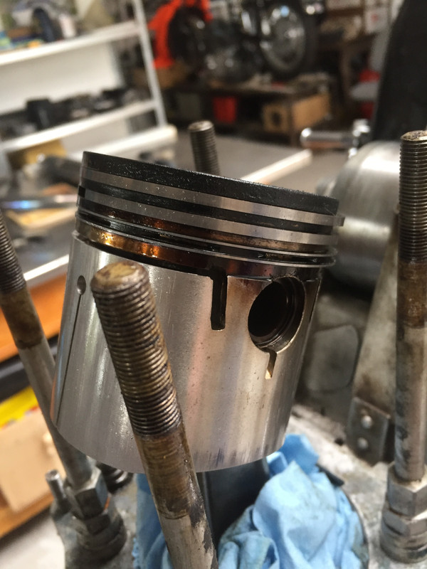 A32F5A3F-3F57-444A-A983-E130A3A2C545