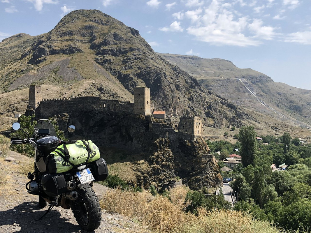 686AAAF8-ED9C-402F-AC4A-2BE1C3170797