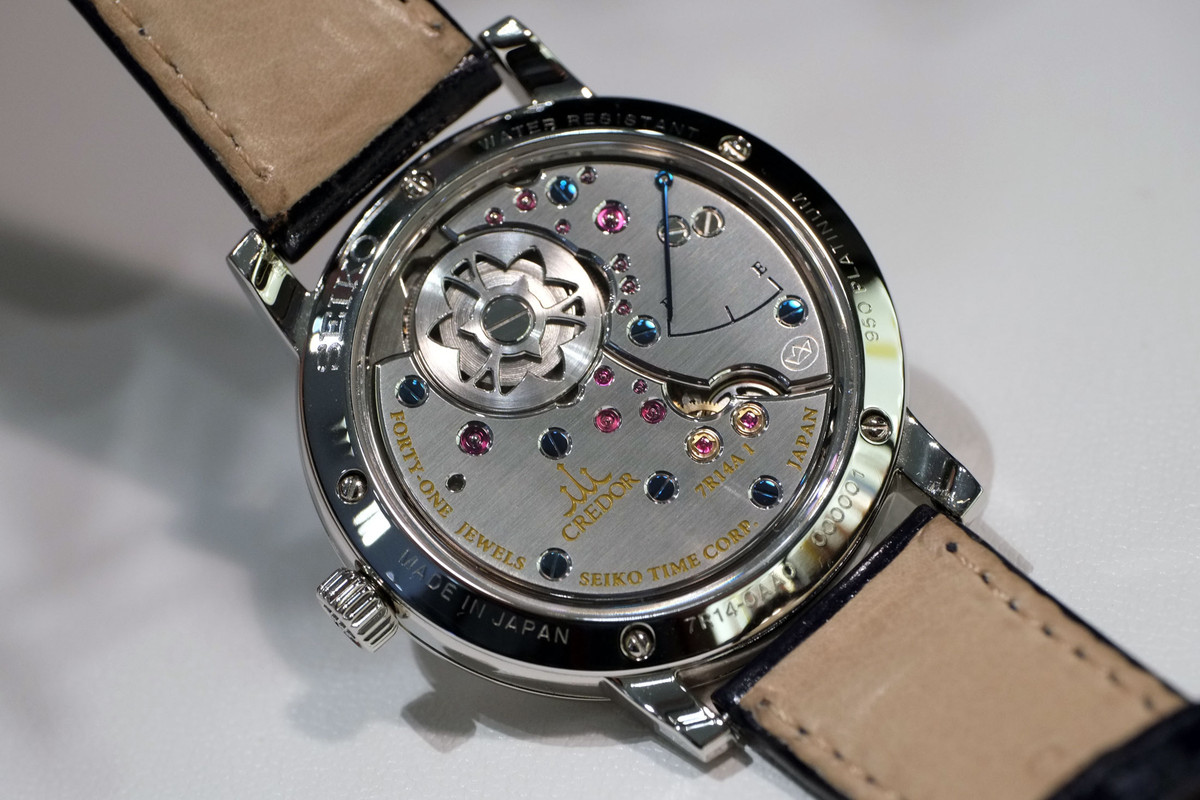 Credor-spring-drive-minute-repeater-03