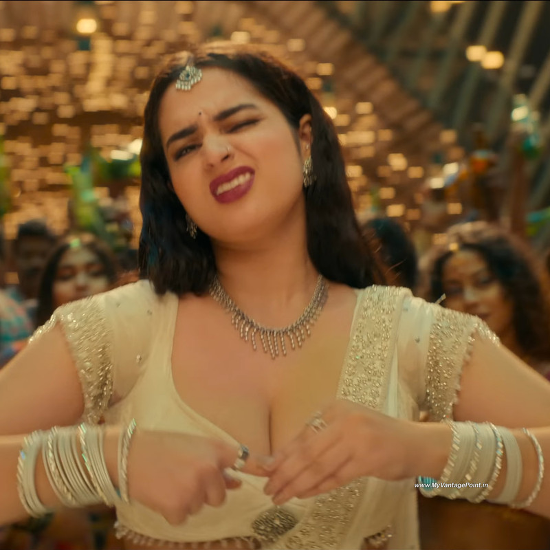 26 Ayesha Khan Hot Item Song MOTHA in Gangs of Godavari (2024)