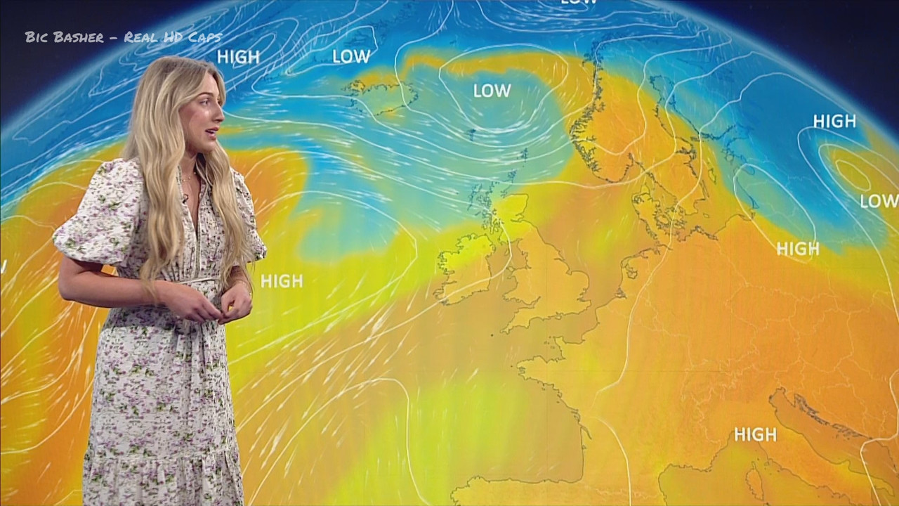 04.30 - 18.30.00 - North West Tonight; Weather. The new film from Rog....ts_snapshot_27.32.608