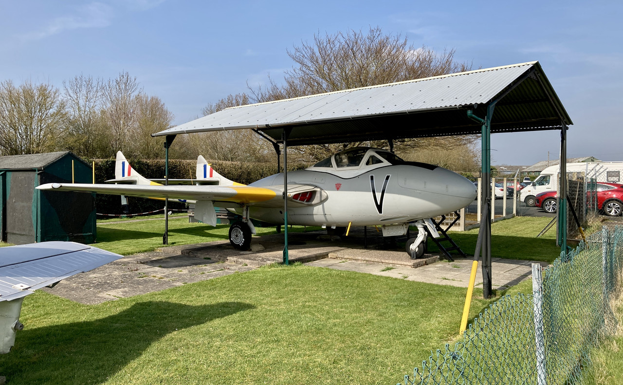 5F01527D-2E30-4325-ABA7-CA2F02DAEC98