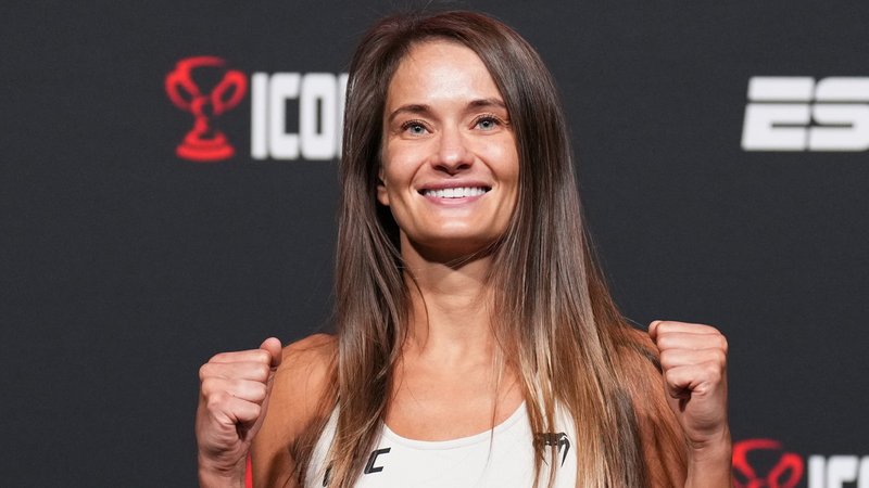 Каролина Ковалкевич срещу Денис Гомес на UFC Vegas 100