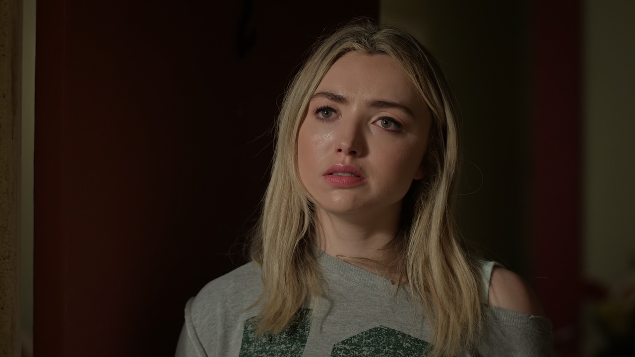 Cobra.Kai.S06E13.Skeletons.1080p.10bit.NF.WEB-DL.DDP5.1.HEVC-Vyndros.mkv_snapshot_05.48_[2025.03.12_