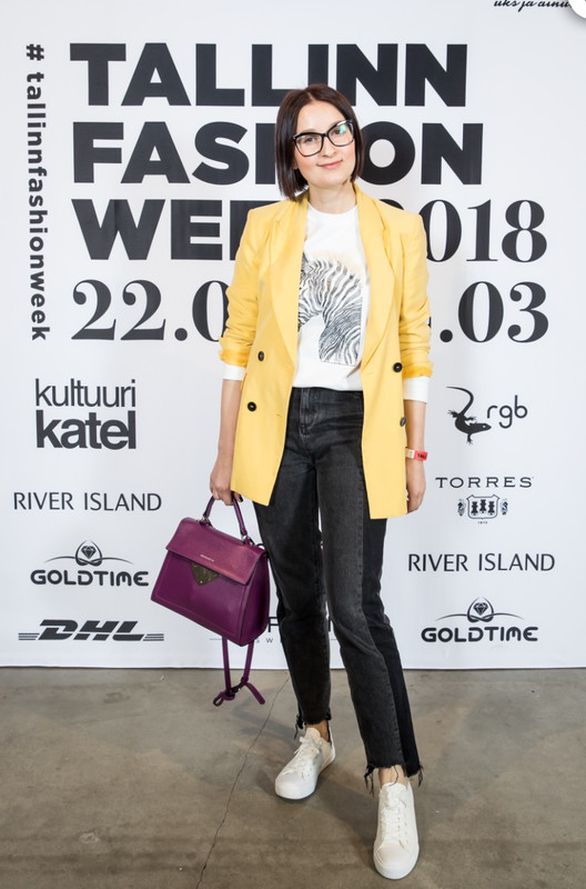 A38039AC-FAA4-4571-AD29-2C2BF7E4EBFF