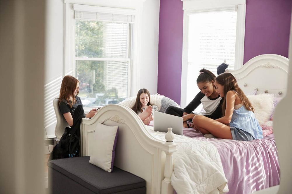 What is the best color for a girls room