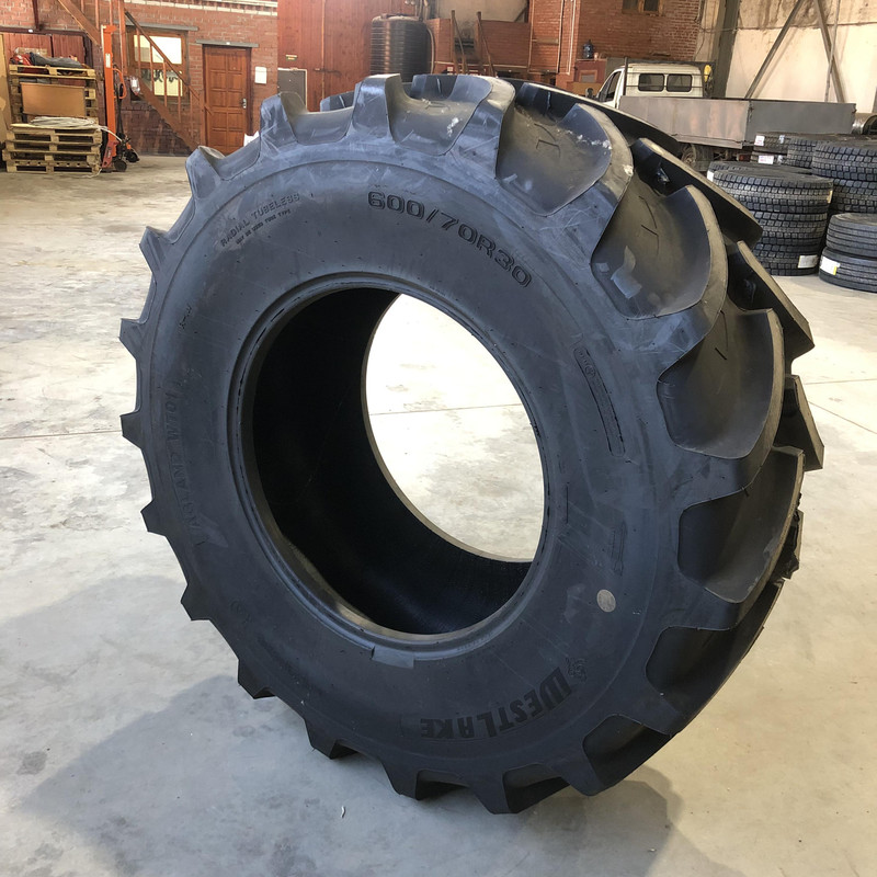 WestLake WT01 600/70R30 TL 152A8/152B Рулевые