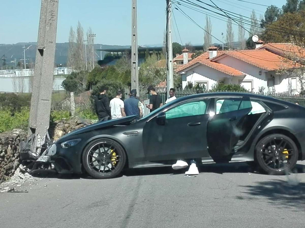 97DC0546-8C28-42B9-99A7-CE693A09427D