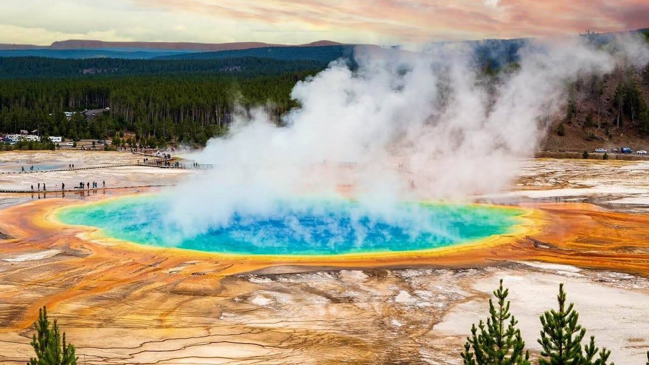 cosa c dentro il Supervulcano Yellowstone