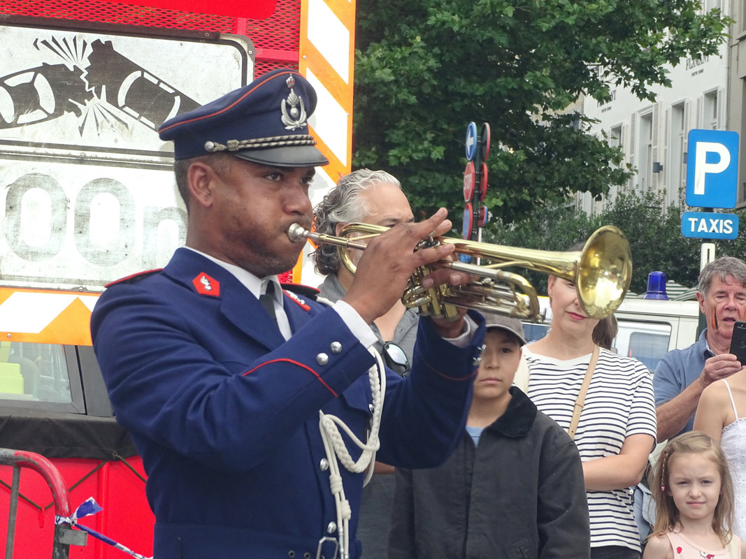 062-DSC01376