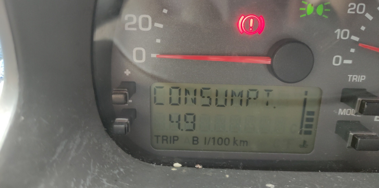 20240621-BA-NR hodina v zápchach (4,9)