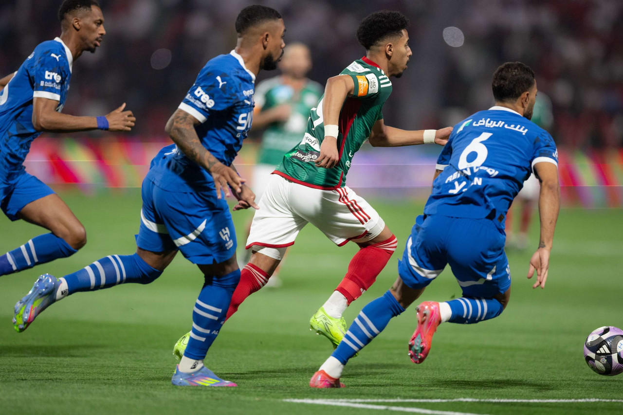 Nhận định, soi kèo Al-Riyadh vs Al-Ettifaq FC, 00h30 ngày 26/12 