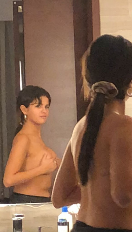 [Image: Selena-Gomez-Pic.jpg]