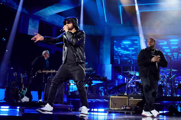 Miniatura del Video Oficial