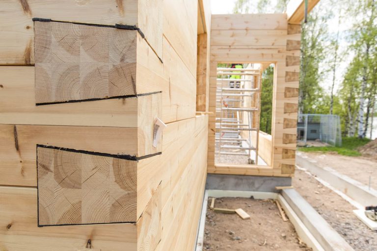 city-corner-wooden-technology-rovaniemi-log-house-768x512
