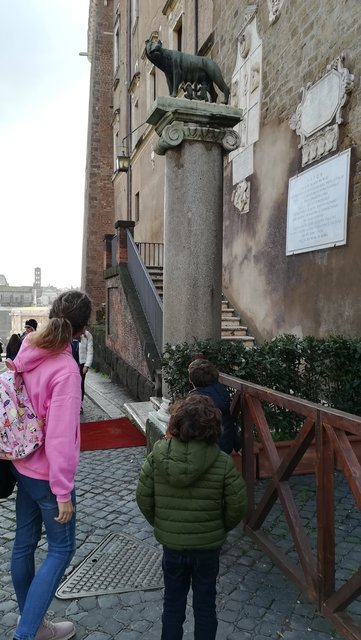 Roma con niños (6 años) en 2022 - Blogs de Italia - Foro Romano, arena del Coliseo, Capilla Cerasi y Galeria Borghese. (2)