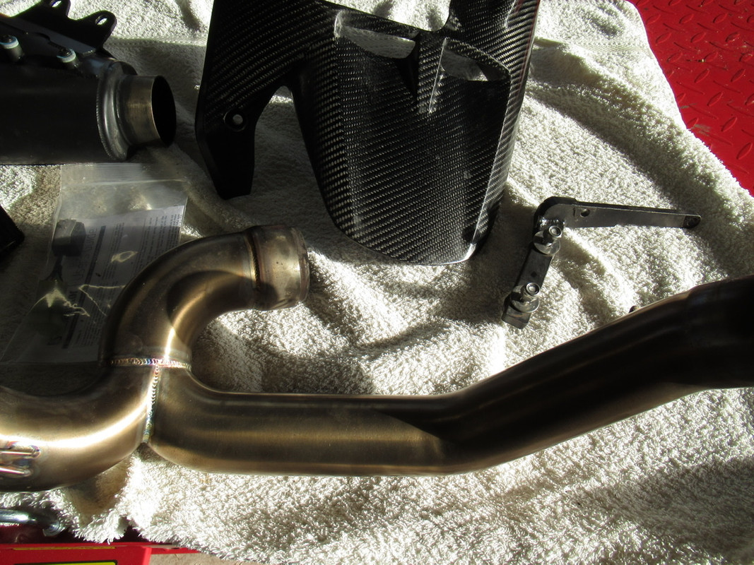 4EB4EC50-CCFE-433F-9F03-8697BEA14D39