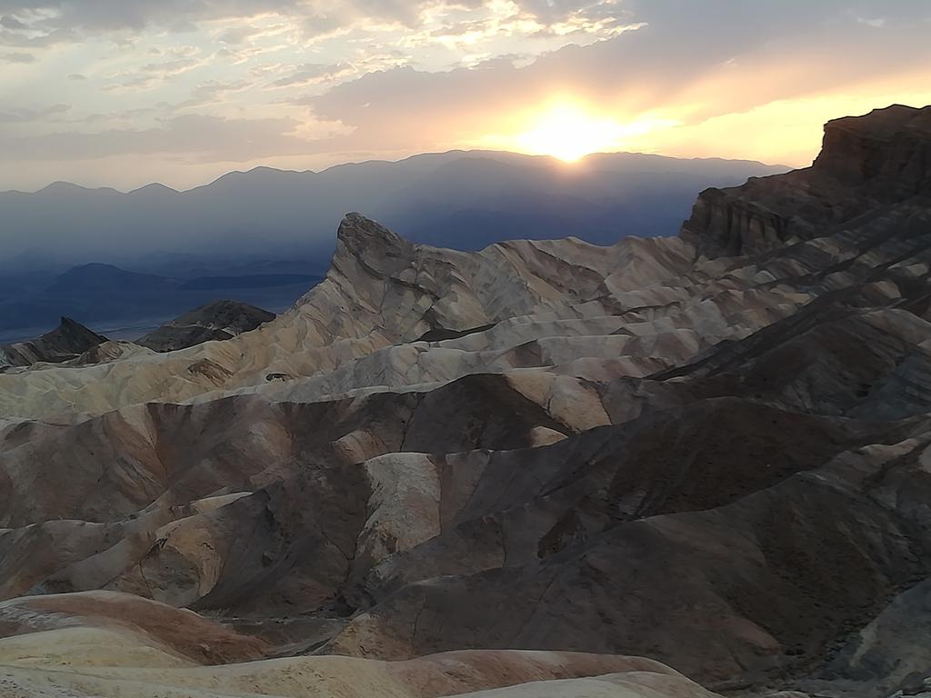 Coucher De Soleil Zabriskie Point Death Valley Le Forum Bpvoa